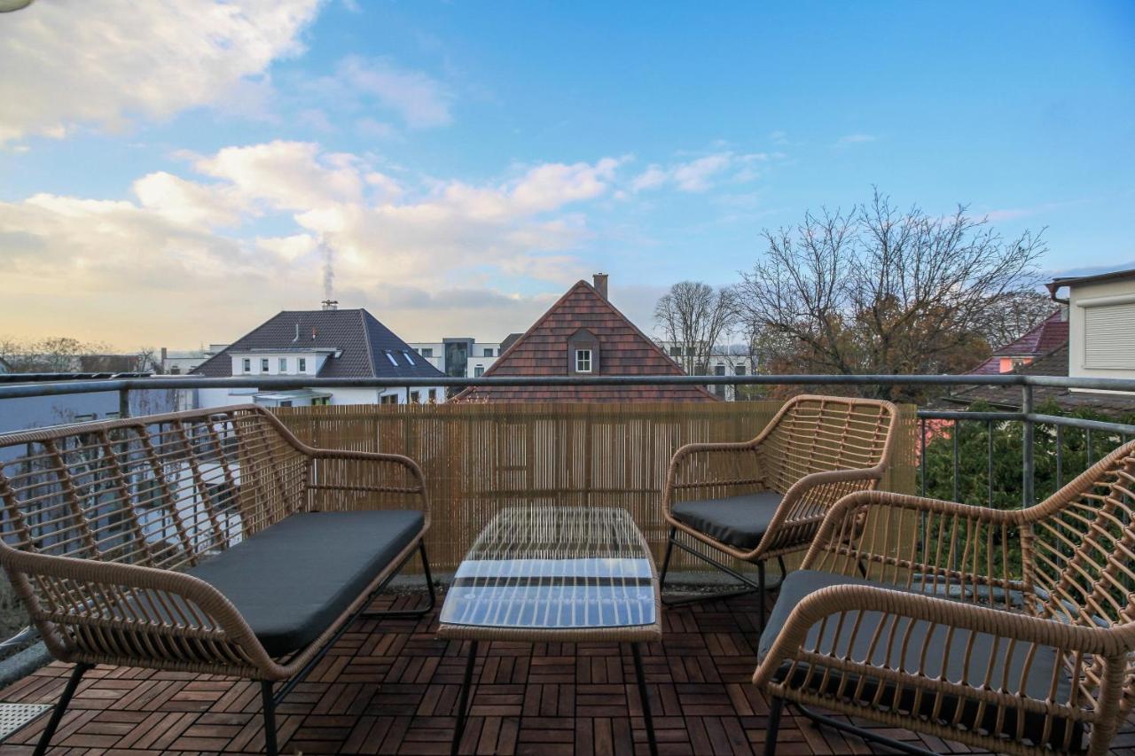 Njoy! Sonnig & Zentral - Queensize - Kaffee - Netflix - Balkon - Perfekt Fuer Business & Paare *