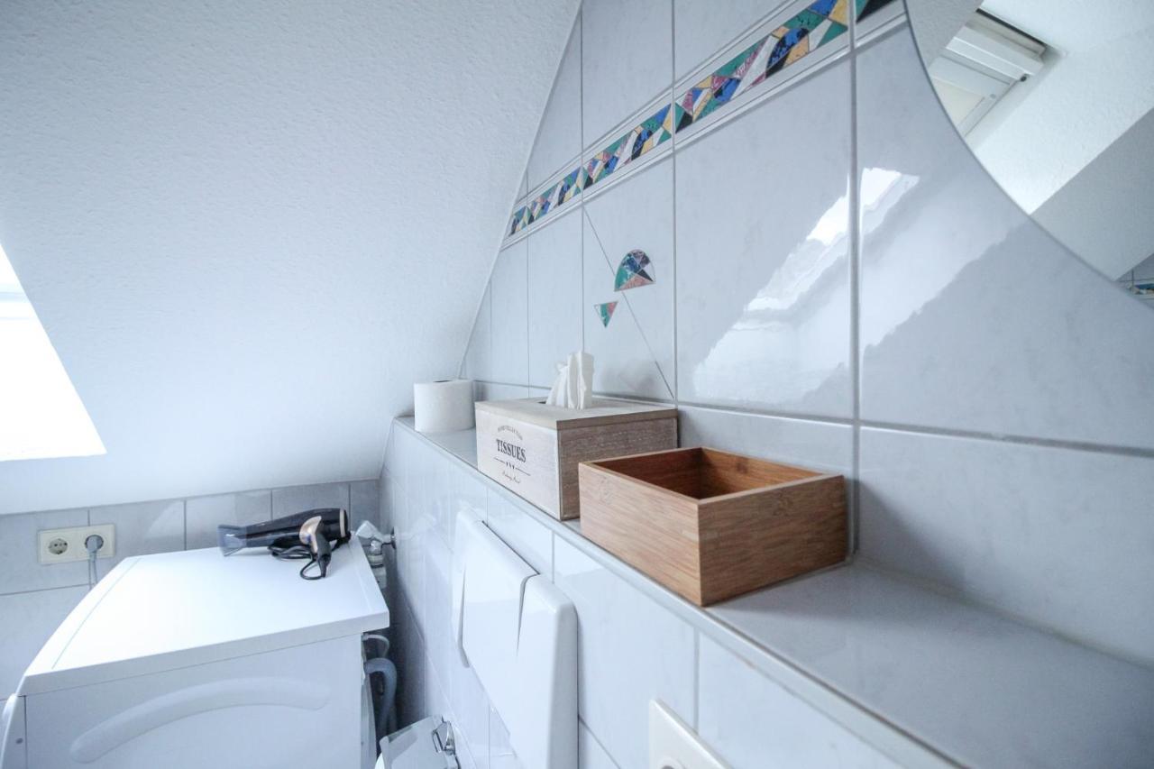 Njoy! Sonnig & Zentral - Queensize - Kaffee - Netflix - Balkon - Perfekt Fuer Business & Paare Apartment